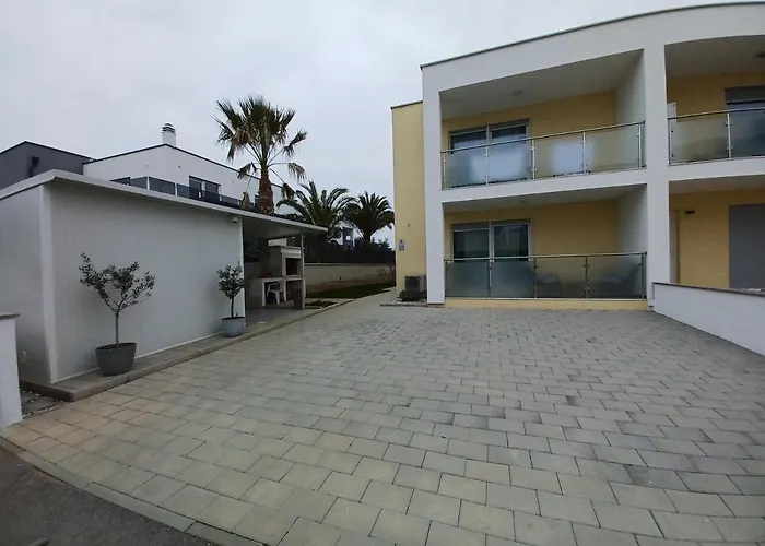 Apartments Leon 1