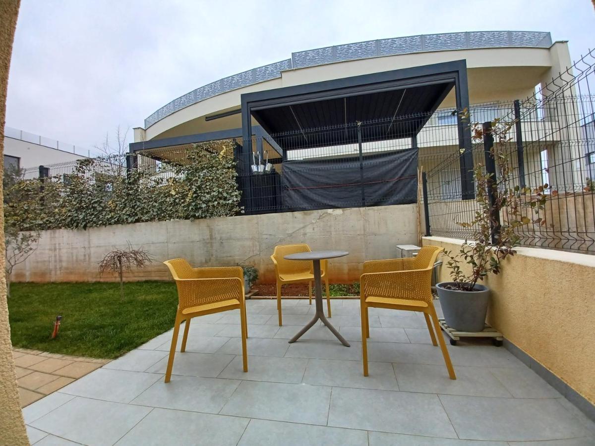Apartman Leon 1 *